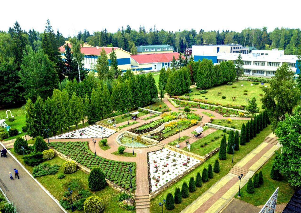 Kompleks Otdykha & Spa Bekasovo Hotel Exterior photo